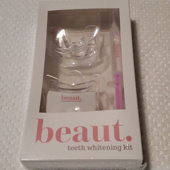 Beaut teeth whitening kit - Picture 1 of 7